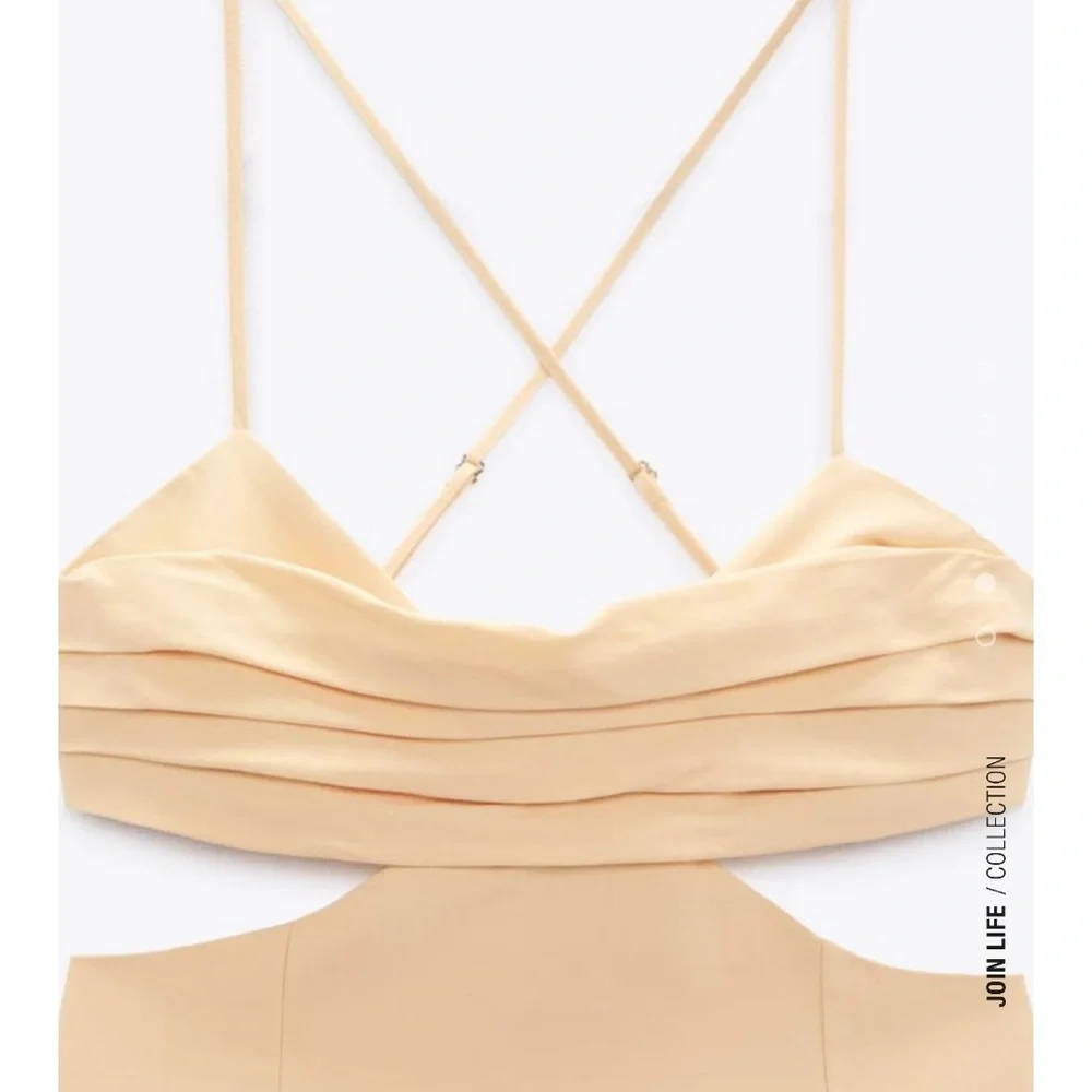 Cut out linen blend dress - Picture 5 of 7